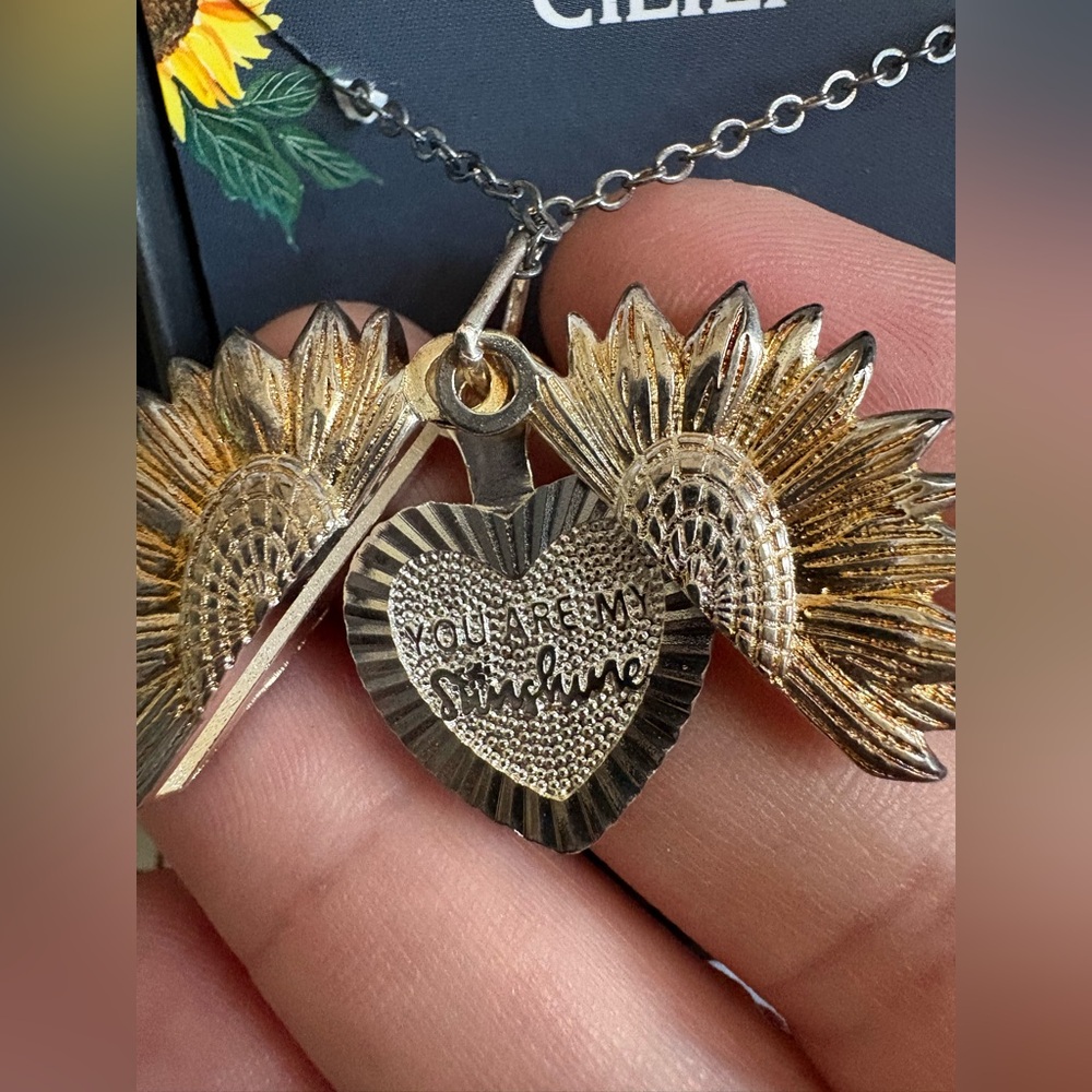Cilili C Initial You Are My SunShine Sunflower Heart Reveal Necklace - Picture 4 of 5